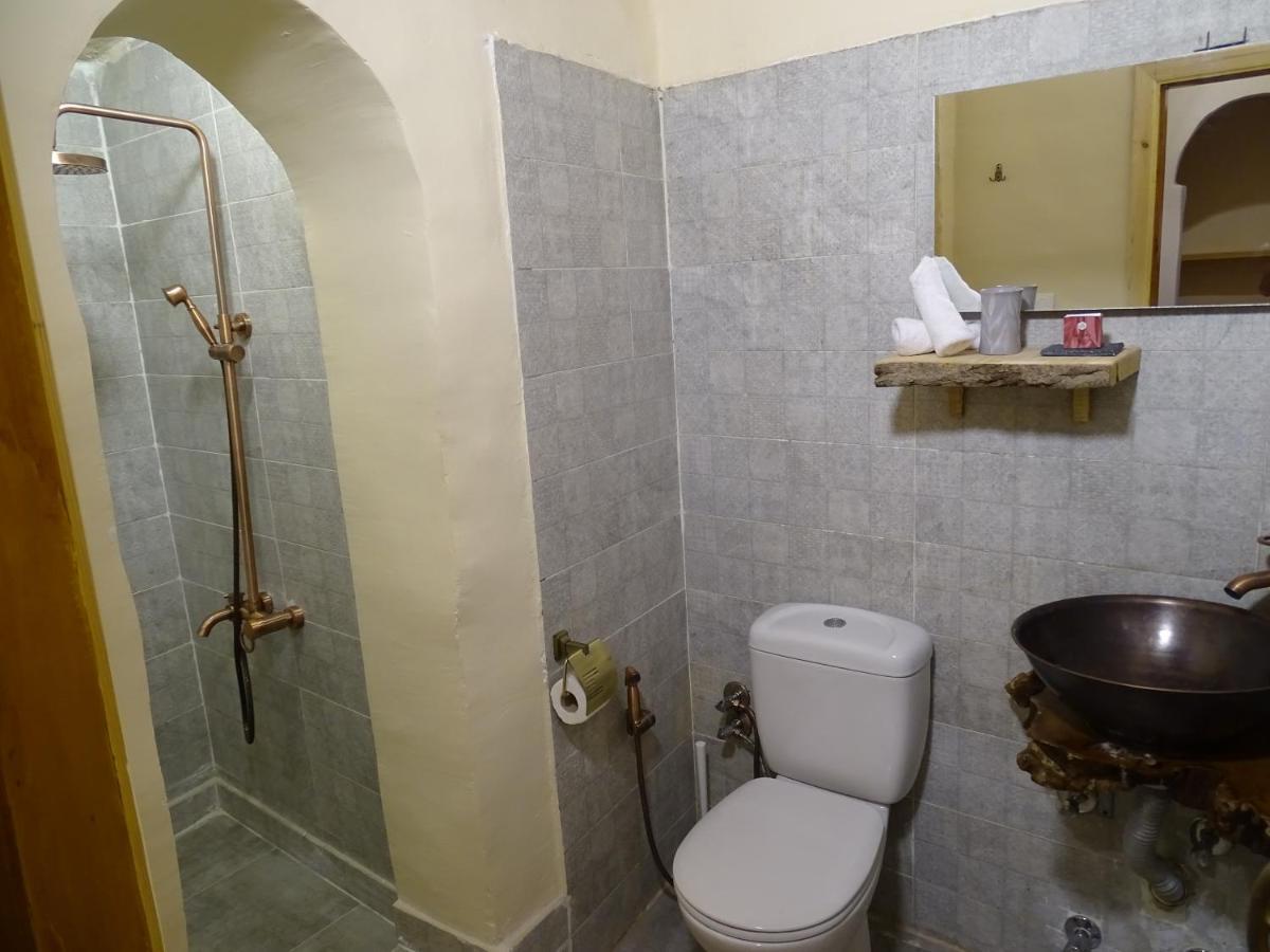 Ayujidda Nubian House Hotel Aswan Bagian luar foto